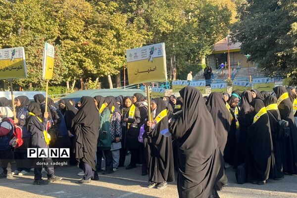 مراسم صبحگاه اردوی ملی خبرنگاری