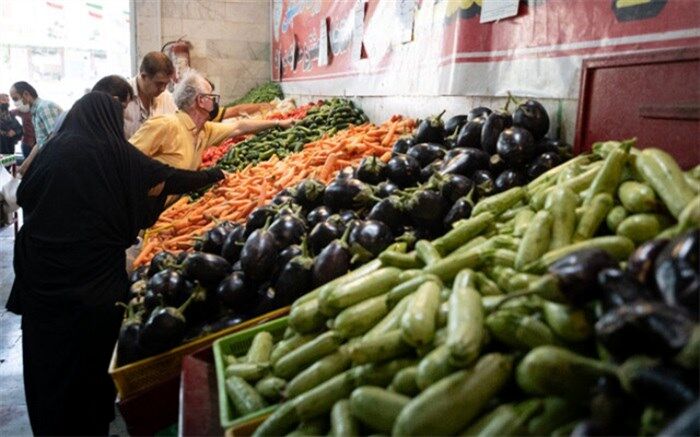 قیمت انواع میوه در میادین و بازارهای میوه و تره‌بار اعلام شد