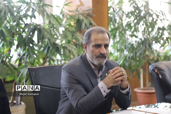 آیین امضای تفاهم‌نامه بین جمعیت مبارزه با استعمال دخانیات ایرانیان و اداره‌کل آموزش و پرورش شهر تهران