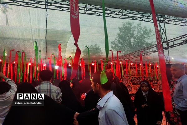 دیدار‌عمومی رئیس‌جمهور‌ی با‌ مردم‌ مهمان‌نواز‌شیراز