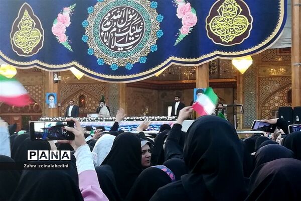 دیدار‌عمومی رئیس‌جمهور‌ی با‌ مردم‌ مهمان‌نواز‌شیراز