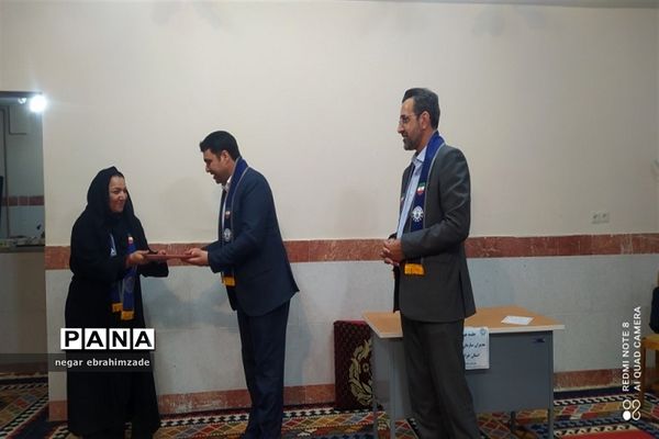 جلسه هم‌اندیشی مدیران سازمان دانش‌آموزی خراسان شمالی