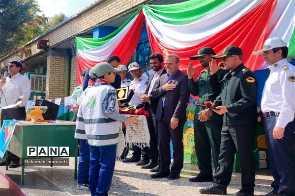 نواختن زنگ همبستگی با مردم فلسطین در شهرستان مانه وسملقان