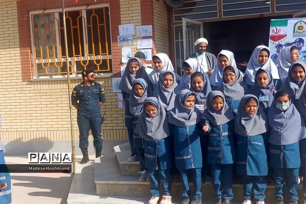 گرامیداشت هفته نیروی انتظامی در خلیل‌آباد