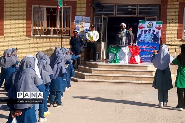 گرامیداشت هفته نیروی انتظامی در خلیل‌آباد