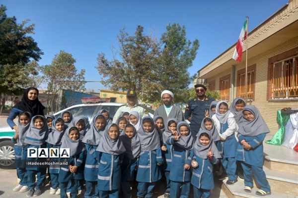 گرامیداشت هفته نیروی انتظامی در خلیل‌آباد