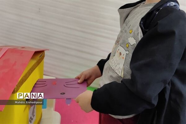 برگزاری هفته جهانی کودک در مهد قرآنی شهرک شهید درخشان