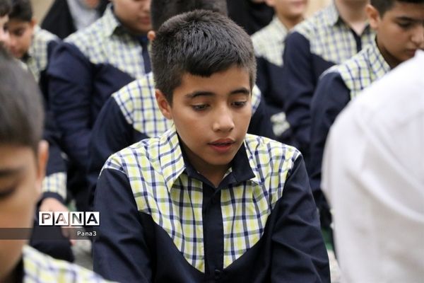 اجرای طرح نور چشم در آموزش و پرورش منطقه ۳