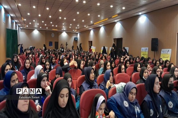 حضور مسئولان وزارتی در اردوی ملی دانش‌آموز خبرنگاران پانا