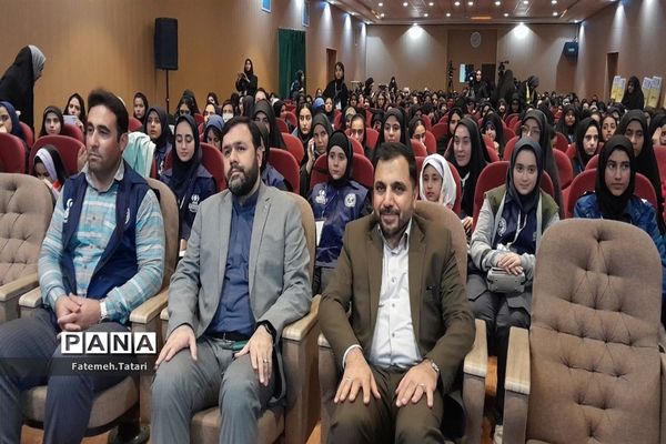 حضور مسئولان وزارتی در اردوی ملی دانش‌آموز خبرنگاران پانا
