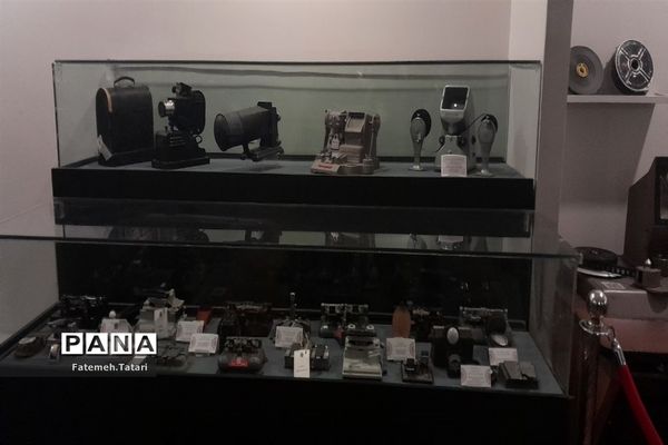 بازدید دانش‌آموزان استان خراسان شمالی از موزه سینما