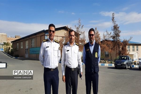 برگزاری مسابقات ورزشی و رالی در هفته انتظامی