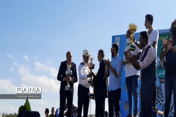 برگزاری مسابقات ورزشی و رالی در هفته انتظامی