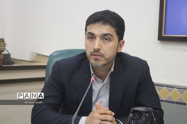 جلسه هم‌اندیشی نخبگان علمی و ورزشی و تقدیر از موکب‌داران شهرستان بوشهر