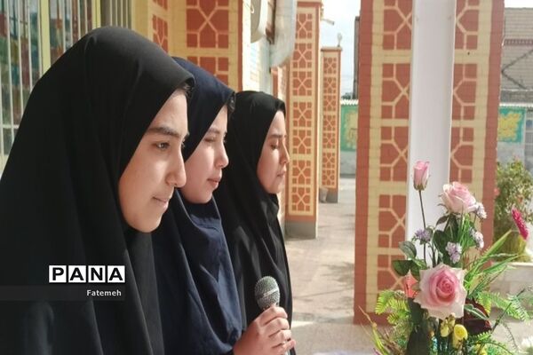 نواختن زنگ حمایت از مردم فلسطین در دبیرستان برادران طباطبایی و خاور عسکری شهرستان کاشمر
