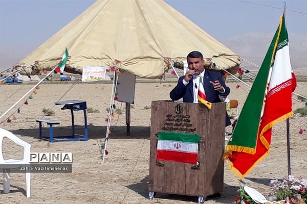 گرامیداشت هفته ملی کودک در مدارس عشایری سیار شهرستان شیروان