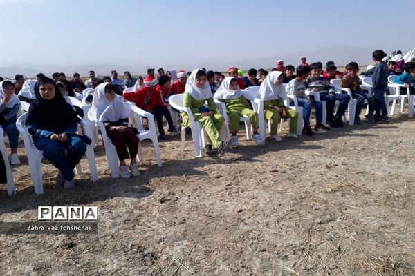 گرامیداشت هفته ملی کودک در مدارس عشایری سیار شهرستان شیروان