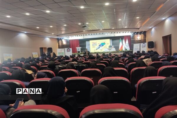 اختتامیه اولین اردوی ملی آموزش دانش‌آموز خبرنگاران سراسر کشور در تهران