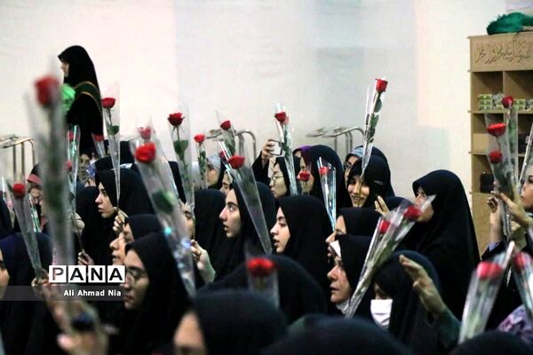 اجتماع دانشجویان دختر سراسر کشور در حرم حضرت معصومه(س)
