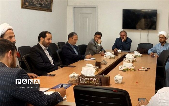 تاکید به همگرایی و هماهنگی تشکل‌های دانش‌آموزی در مراسم ۱۳ آبان