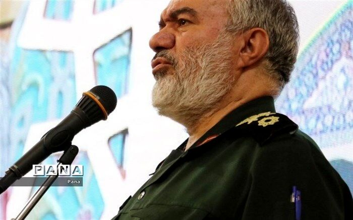 دشمنان انقلاب از قدرت نظامی ایران به شدت هراس دارند