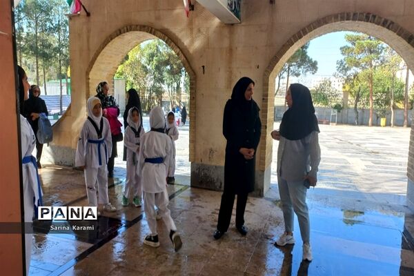 مراسم غبارروبی و میثاق با شهدای شهرستان رباط کریم