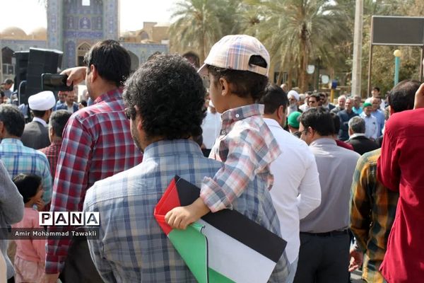 صلابت شعار کودکان و نوجوانان بافقی در حمایت از فلسطین