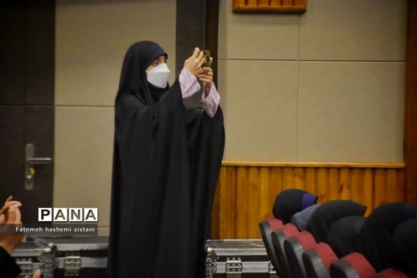 دومین روز از اردوی ملی آموزش دانش‌آموز خبرنگاران دختر