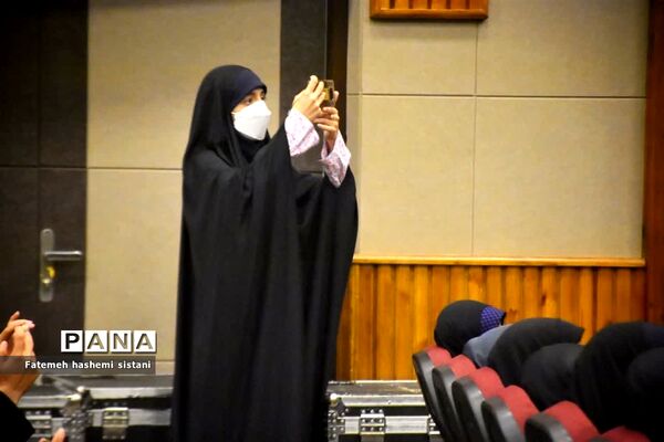 دومین روز از اردوی ملی آموزش دانش‌آموز خبرنگاران دختر