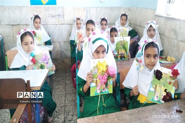 جشن قرآن کلاس دومی ها در دبستان فاطمیه
