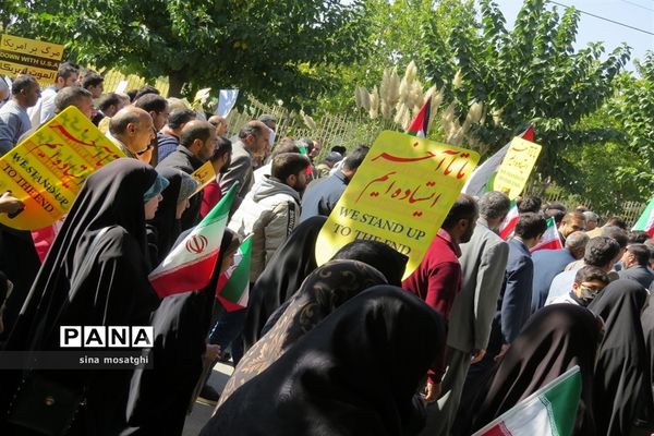 برگزاری راهپیمایی برای حمایت از کودکان فلسطینی در بجنورد