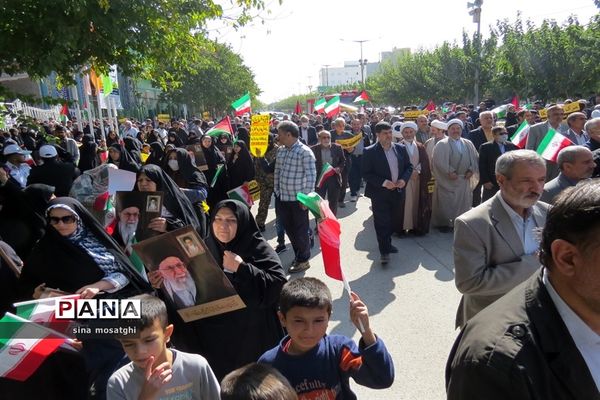 برگزاری راهپیمایی برای حمایت از کودکان فلسطینی در بجنورد