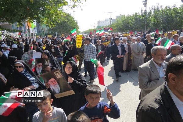 برگزاری راهپیمایی برای حمایت از کودکان فلسطینی در بجنورد
