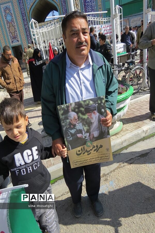 برگزاری راهپیمایی برای حمایت از کودکان فلسطینی در بجنورد