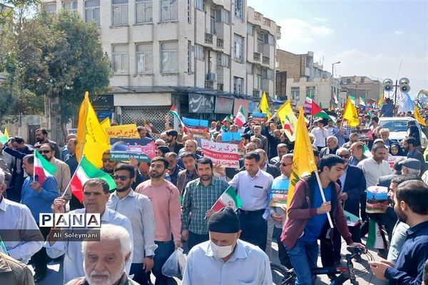 راهپیمایی مردم استان مرکزی در حمایت از مقاومت فلسطین