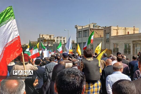 راهپیمایی مردم استان مرکزی در حمایت از مقاومت فلسطین