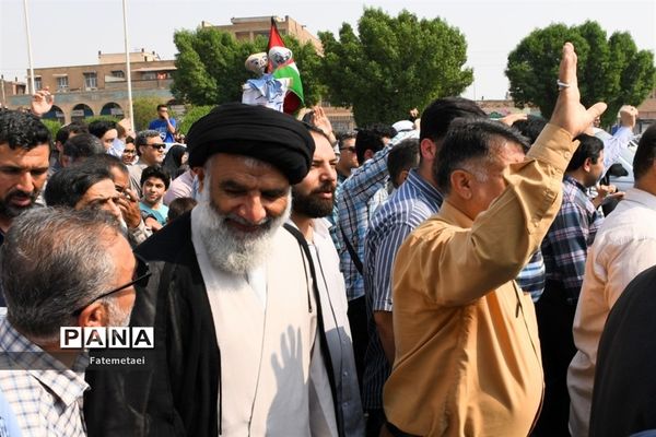 حضور پرشور مردم اهواز در راهپیمایی طوفان الاقصی