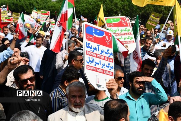 حضور پرشور مردم اهواز در راهپیمایی طوفان الاقصی