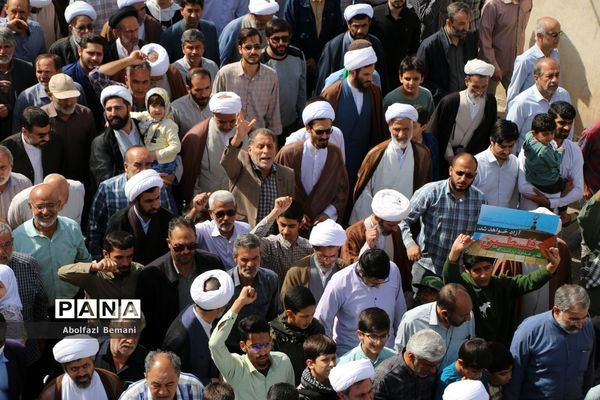 راهپیمایی مردم قم در حمایت از مبارزان فلسطینی