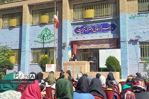 برگزاری انتخابات انجمن اولیا و مربیان در دبیرستان تربیت رودهن