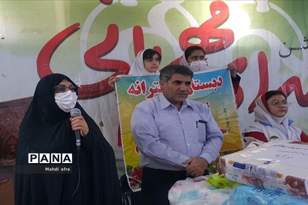 دیدار دانش‌آموزان دبستان حوریای بهشتی با سالمندان سرای آل یاسین بهبهان