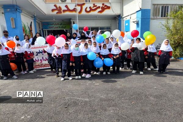 دیدار دانش‌آموزان دبستان حوریای بهشتی با سالمندان سرای آل یاسین بهبهان
