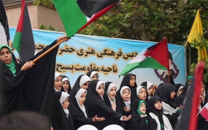 شرکت نوجوانان مساجد طرح آرمان در راهپیمایی حمایت از مردم مظلوم فلسطین