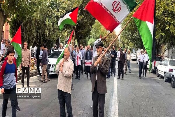 راهپیمایی محکومیت جنایات رژیم کودک‌کش صهیونیستی و شکرانه مبارزان فلسطین در شهرستان گلپایگان