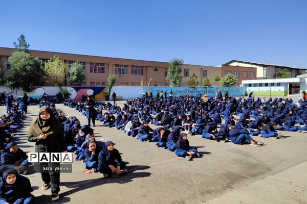 مشاوره انتظامی رایگان در مدرسه محمد‌جواد موفقیان یک