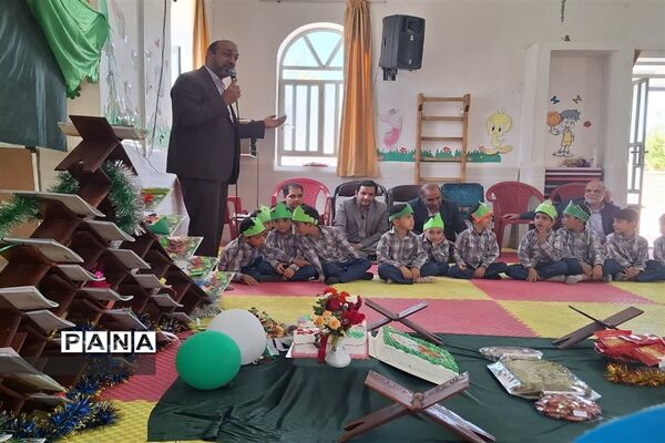 جشن قرآن دانش‌آموزان پایه اول ابتدایی در شهرستان مهریز