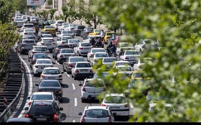 ترافیک سنگین در آزادراه کرج – تهران