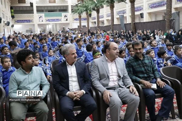 جشن قرآن دبستان علم و ادب در مسجد امام حسن مجتبی (ع) شهرستان مهریز