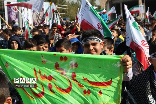 آیین افتتاحیه اردوهای دانش‌آموزی راهیان بهشت در شهر تهران