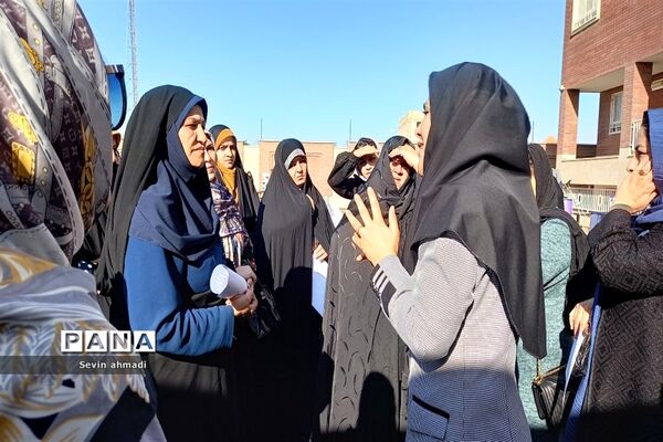 انتخابات انجمن اولیاء و مربیان آموزشگاه راز صفادشت
